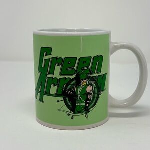 Vintage Green Arrow DC Comics Mug Cup 12 Oz 3.75” Tall Green / White Graphics